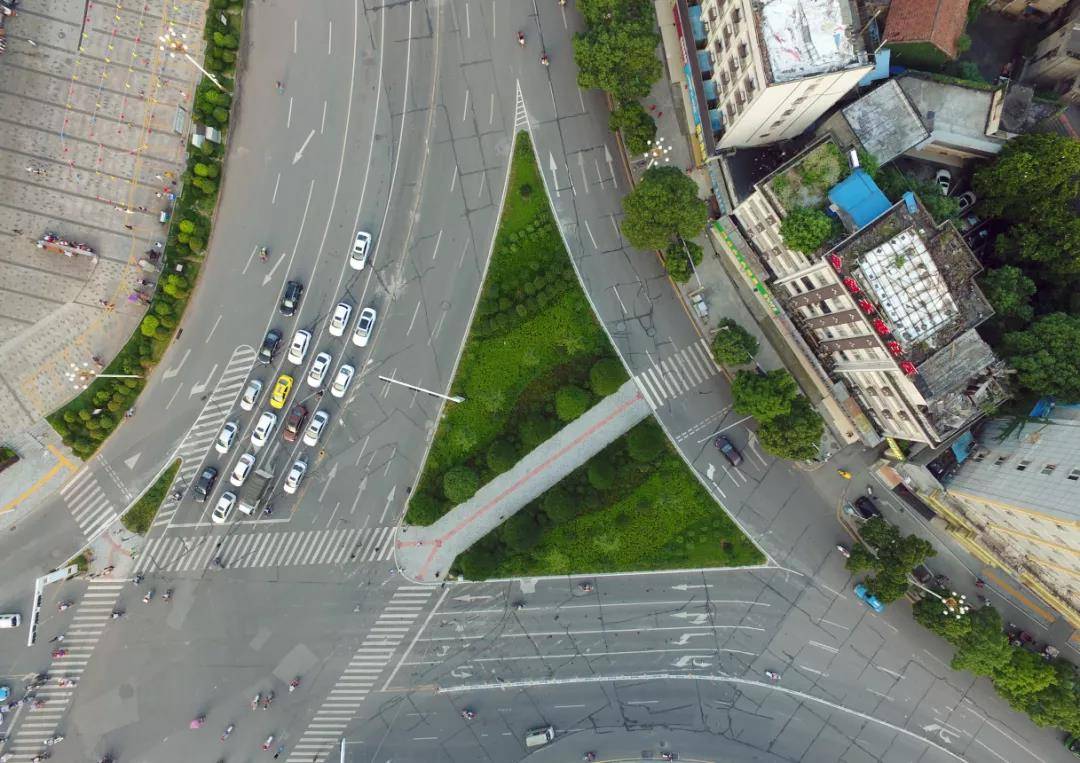 VR实景导航解救“路痴焦虑症” VR实景导航解救“路痴焦虑症”